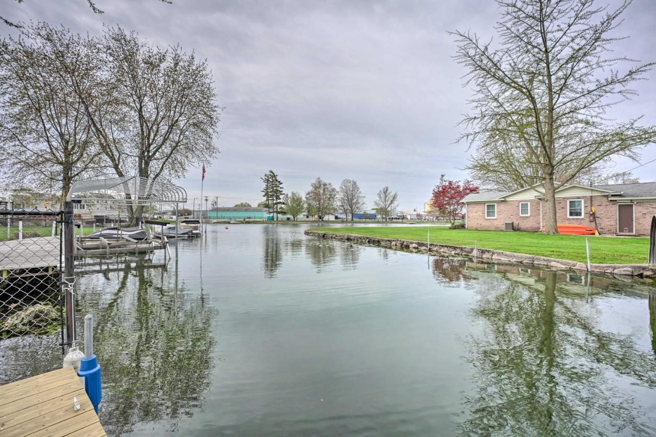 Waterfront Syracuse Home With Patio And Fire Pit! Exterior foto